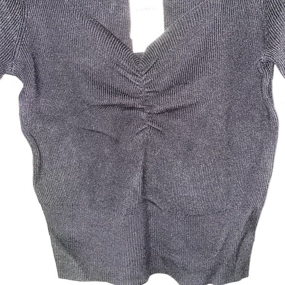 Puff Shoulder Sweatheart Neckline Top - Picture 3 of 6